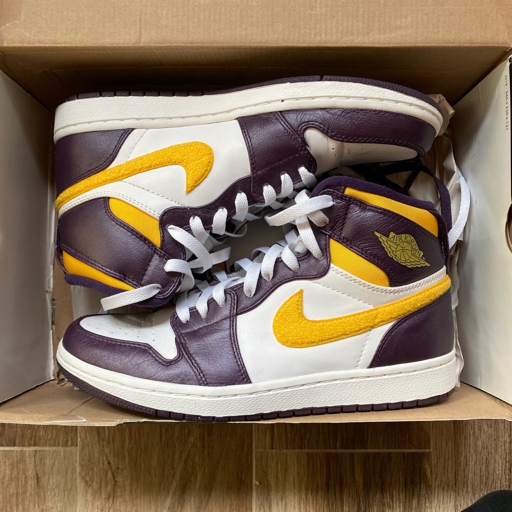 Jordan 1 strap